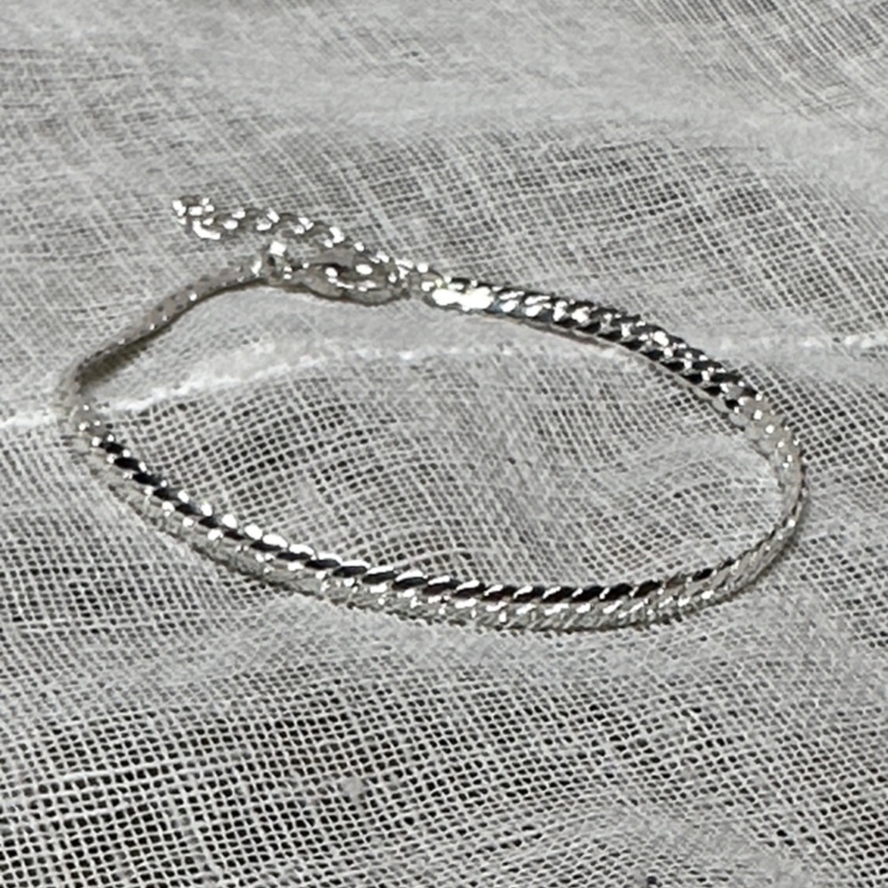 Flat Link Chain Flexible Bracelet Silver Tone 7.5" + 2" extend for Wear NWOT